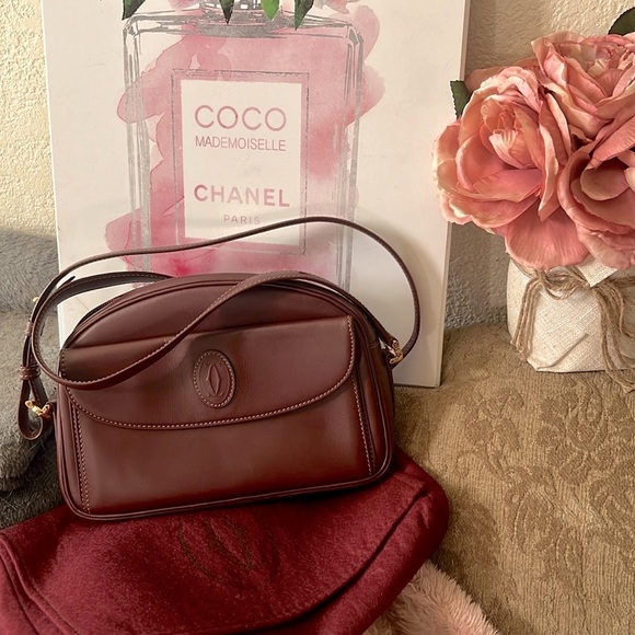 Must de Cartier leather crossbody bag with dustbag. Like new condition - Picture 1 of 9